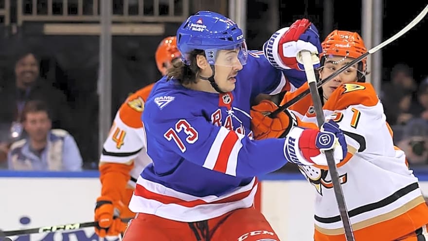 Rangers Young Enforcer Makes Return After Breaking Thumb