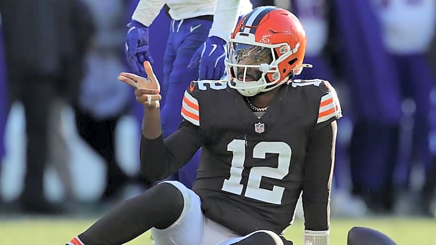 Shedeur Sanders sits in state of limbo as 2026 offseason begins