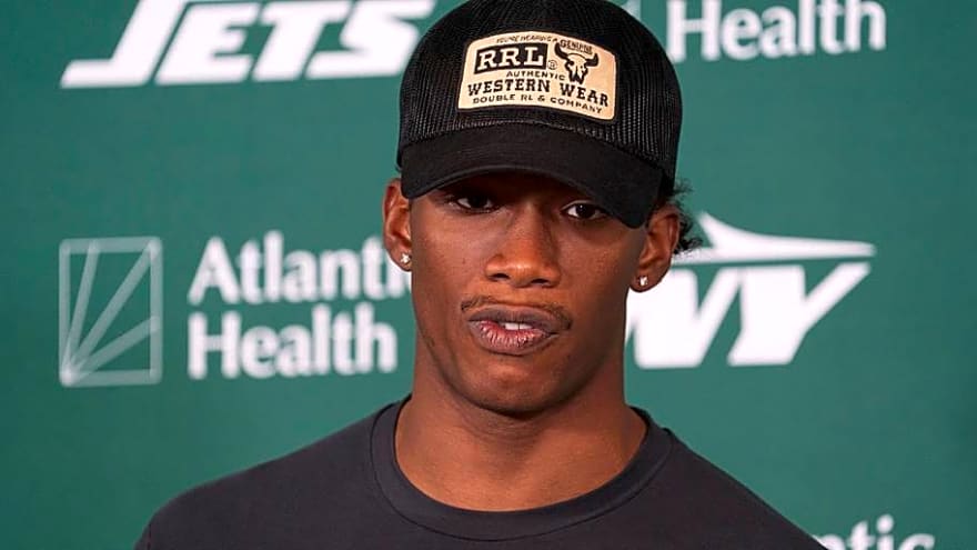 It's Time to Start Worrying About Garrett Wilson's Future with Jets