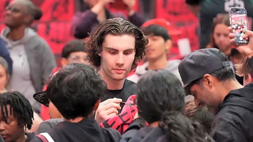Josh Giddey Makes Unexpected Appearance Amid Contract Negotiations