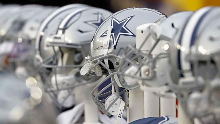 Cowboys Free Agent Dallas Must Bring Back Could Sign With NFC Rival
