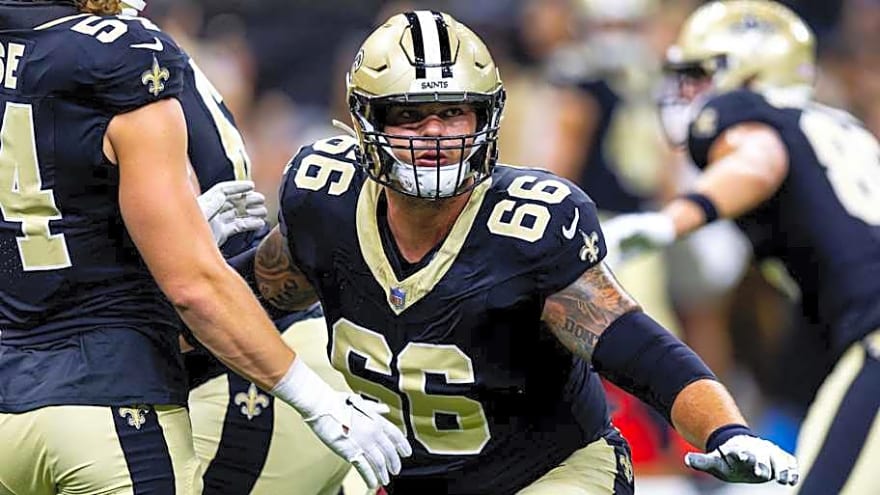 Seahawks add veteran offensive lineman with multiple ties to the city