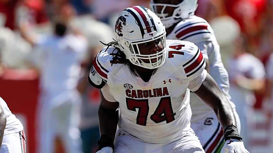 South Carolina Starting Offensive Lineman Likely To Miss 2026 Season With Injury