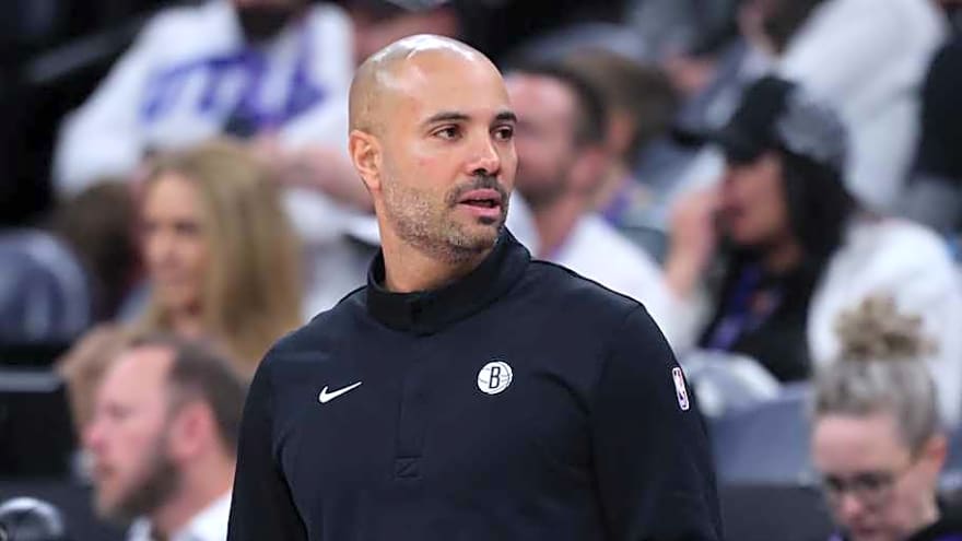 Nets Coach Jordi Fernandez Gets Ultimate Praise from LeBron James