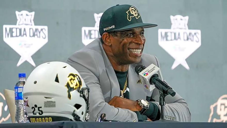 Deion Sanders, DeSean Jackson Reconnect Over Fishing at Coach Prime&#39;s Texas Home