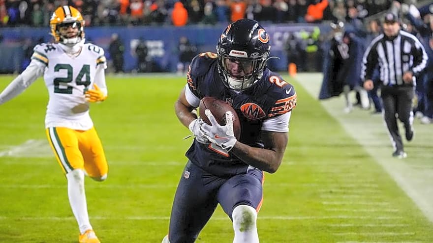 Trading D.J. Moore Was a Bigger Bet Than the Bears Want to Admit