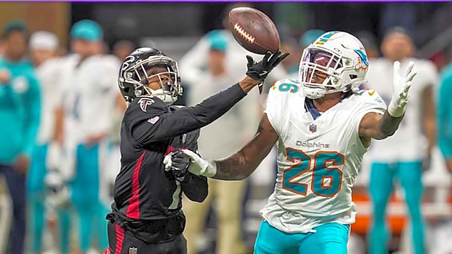 Falcons Coach Makes Stunning Admission About Darnell Mooney’s Injury