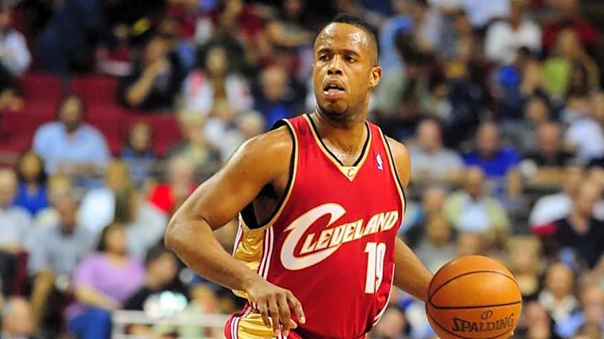 Former Cleveland Cavalier used NBA Championship ring as collateral for gambling loan
