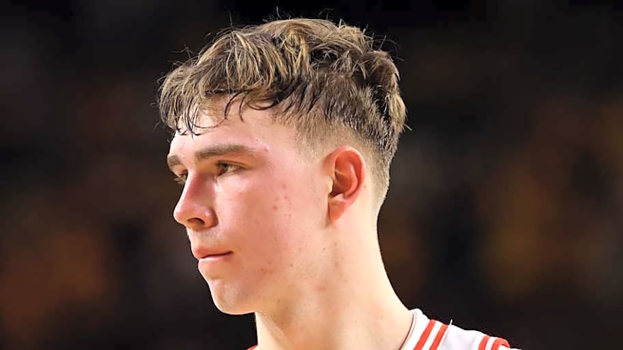 Arizona's Krivas Earns Spot on Kareem Abdul-Jabbar List