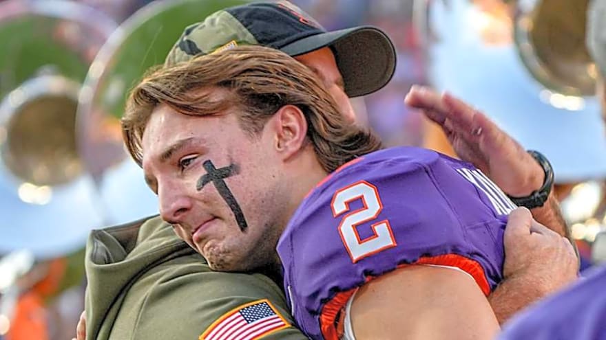Clemson QB Cade Klubnik Reflects on Second Quarter Curtain Call in Final Home Game