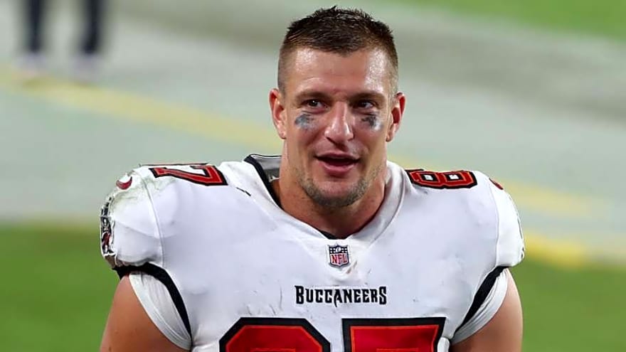 Rob Gronkowski learned hilarious lesson from time with Tampa Bay Buccaneers