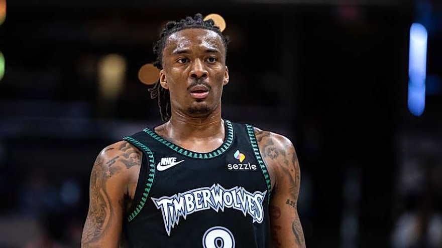 Realistic Free Agent Targets for the Kings This Offseason