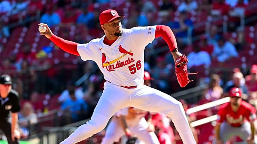 Cardinals DFA 7-Year Veteran In 40-Man Roster Shuffle