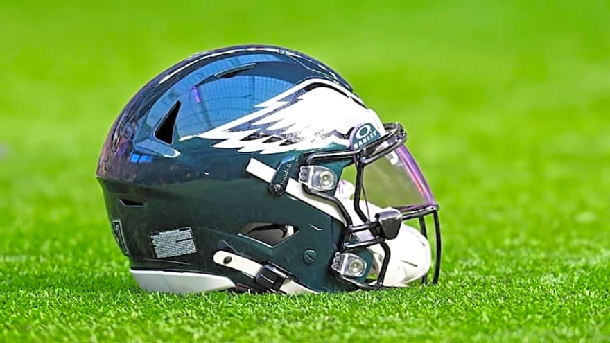 Jets&#39; Ideal Quarterback Fix Might Be Sitting On Eagles’ Bench