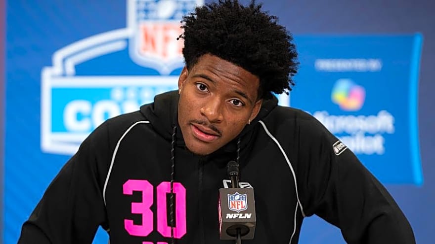 What Avery Smith Trade Means for Seattle Seahawks
