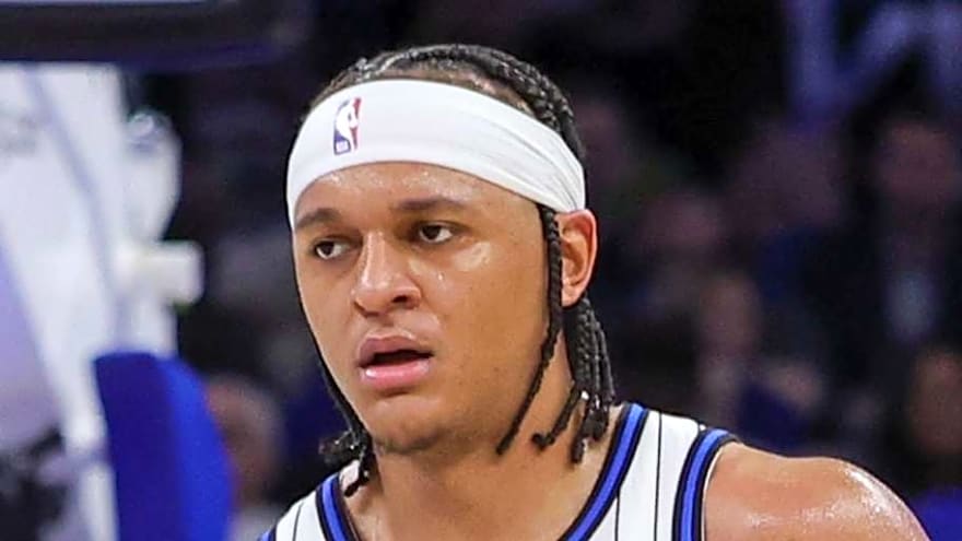 Magic change 4th quarter fortunes in win over Pelicans