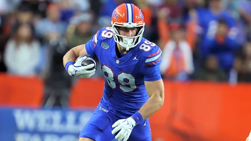 Gators Starting TE to Enter Transfer Portal