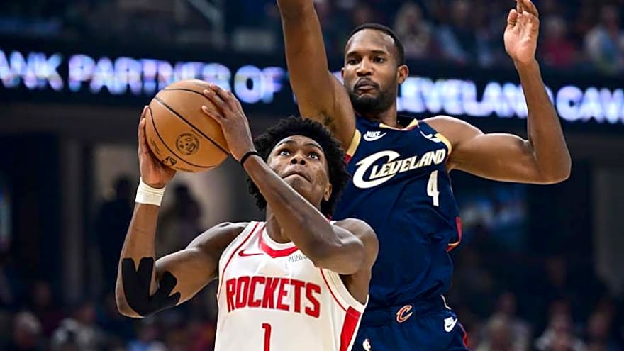 Amen Thompson Continues to Try to Improve His Offensive Game