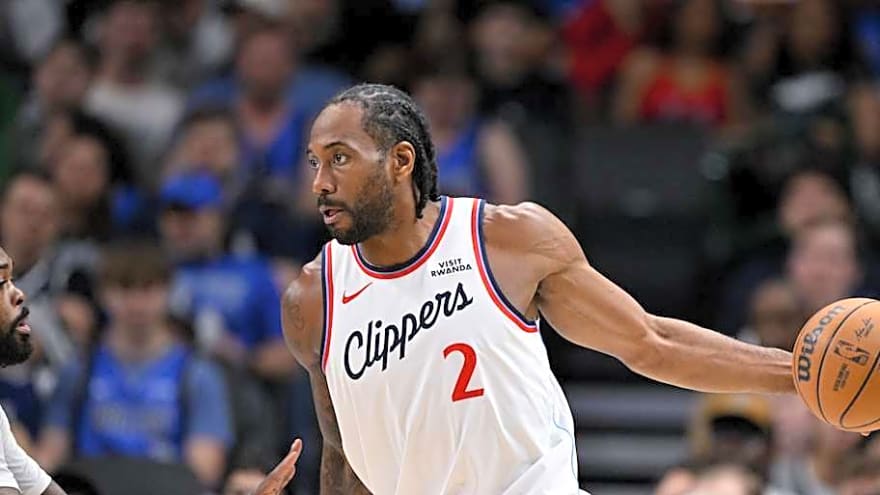 Concerns Over Kawhi Leonard's New Injury Grow After Disappointing Blazers Loss