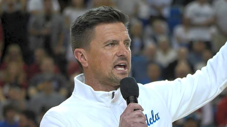 UCLA Football Lands Visit With 2028 3-Star Wide Receiver