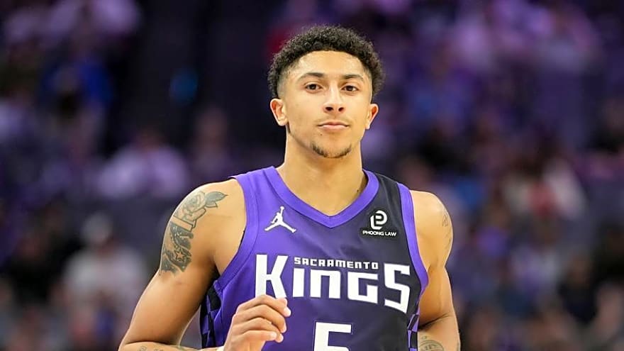 One Riser and One Faller From Kings' Preseason Opener vs. Lakers