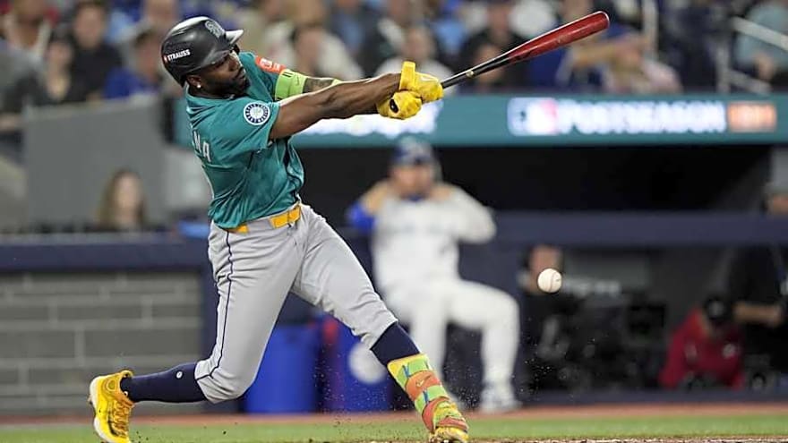 MLB Writer takes a closer look at the Mariners' potential 2026 roster