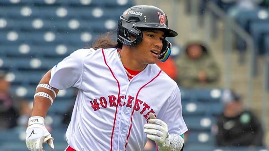 Pirates Prospect Snubbed From MLB Pipeline List