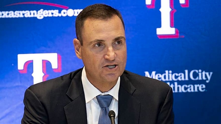 Rangers Sign Intriguing Free Agent Left-Hander to Add Pitching Depth