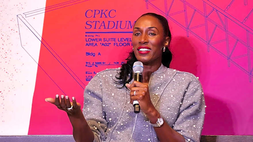 Lisa Leslie Calls Out Brittney Griner’s Flagrant Foul to the Face at Unrivaled