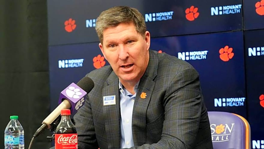 Top 15 Prospect Holds Strong Relationship With Clemson Basketball