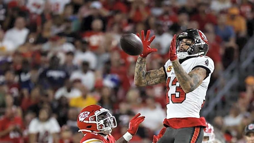 2 Compelling Reasons Chiefs Should Lure Mike Evans