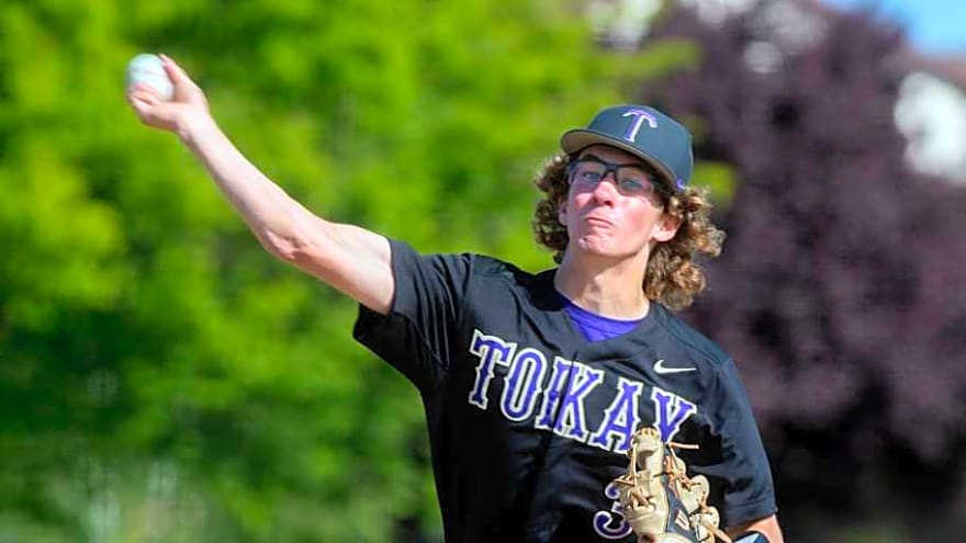 Three Stanford Baseball Players Make Perfect Game's Top 100 Freshmen List