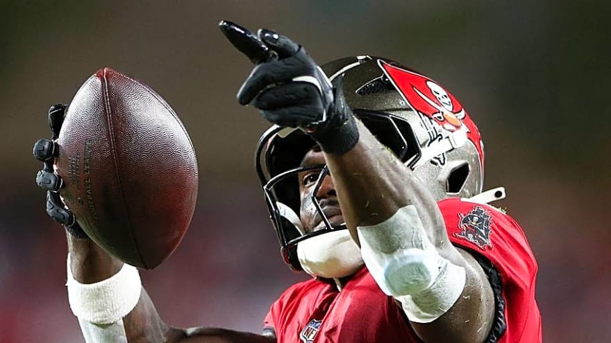 Buccaneers Players You Should Watch in Preseason Game vs. Chiefs
