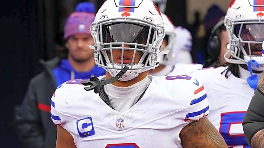 Bills’ key defender injured during Week 17 matchup, ruled out vs. Eagles