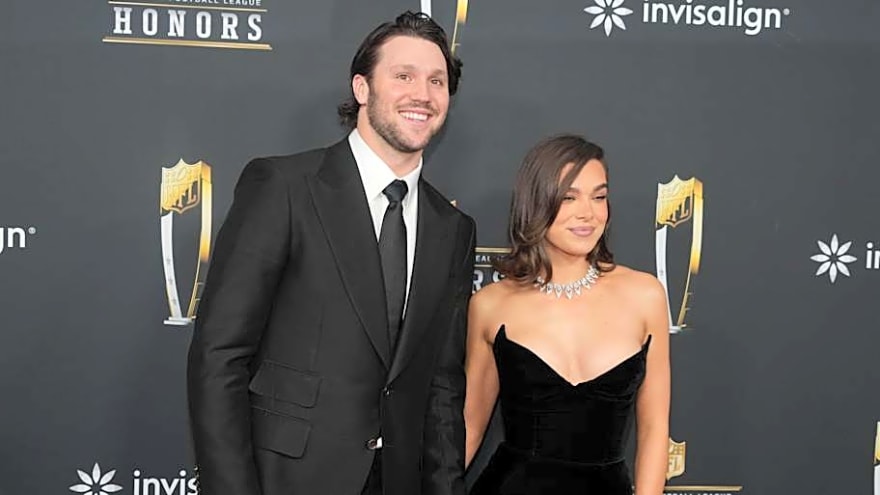 Did Bills' Josh Allen and Hailee Steinfeld Reveal Gender of First Child?