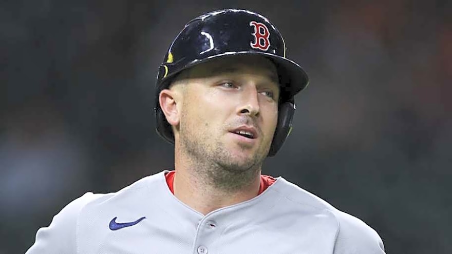 Cubs Notes: Bregman's Deal, New World Series Odds, Shaw And Hoerner's Future & More