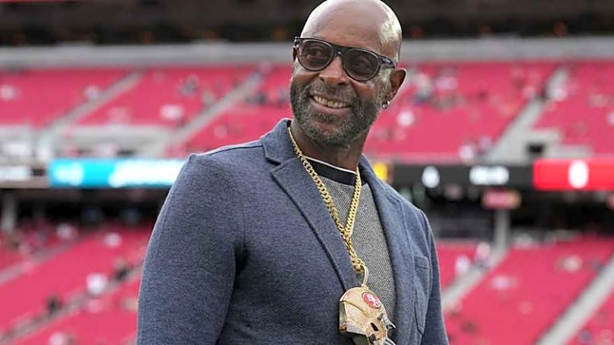 49ers Legend Jerry Rice Shares His Pick for Seahawks-Patriots Super Bowl