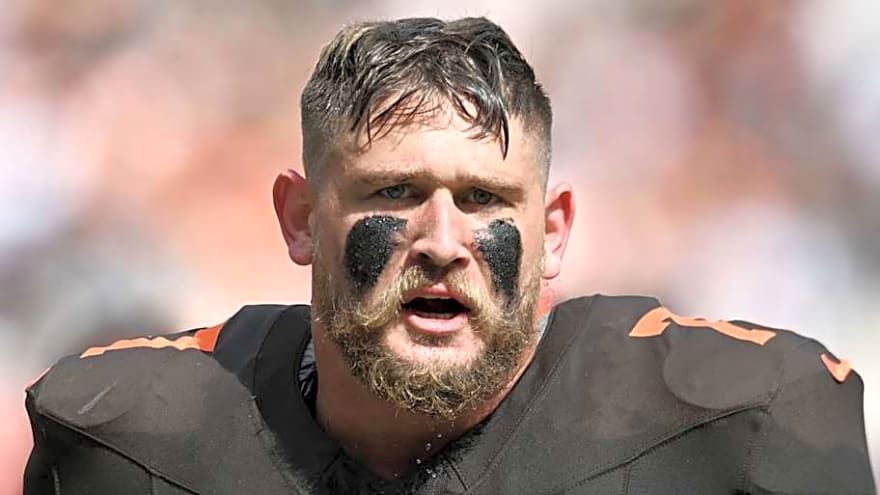 Browns facing nightmare scenario on offensive line ahead of Titans clash