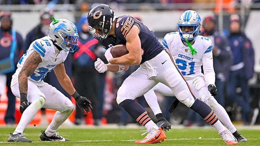 Why Chicago Bears Won't Cut Ties With Veteran Dubbed 'Most Valuable Trade Chip'