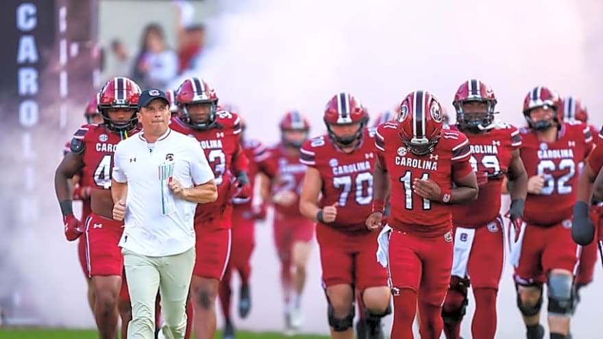 Four-Star Defensive Lineman Seth Tillman Names South Carolina Among Top Five Teams