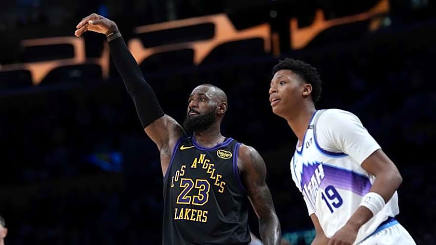 Three Takeaways From Jazz&#39;s Loss vs. Lakers in LeBron&#39;s Debut