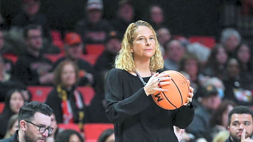 Maryland Women's Basketball At. No. 8 Michigan Preview