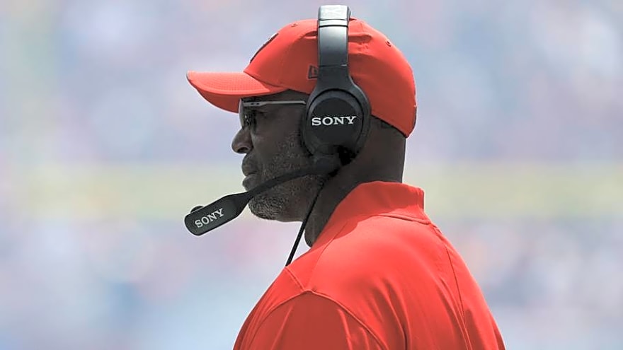 Former Buccaneers Star Knows Exactly Why the Bucs are Struggling