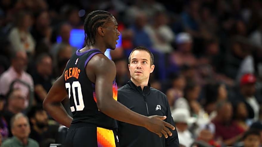 What Suns' Team Could Look Like in Season Finale vs Thunder