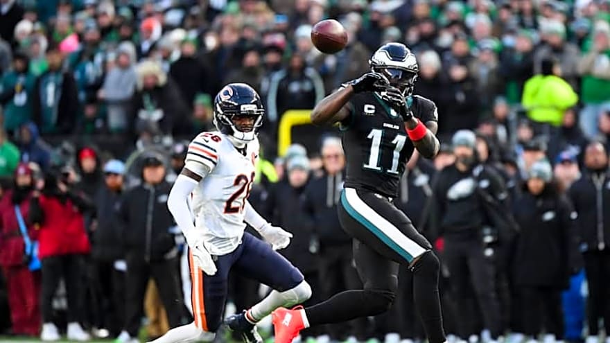 Red-Hot A.J. Brown Among Top 5 Storylines For Eagles-Chargers  Monday Night