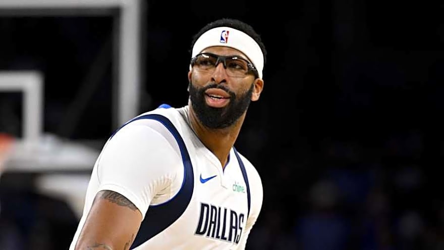 Three overreactions from Mavericks&#39; final preseason game vs. Lakers