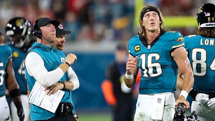 What Liam Coen Has Learned in Six Weeks with Jaguars