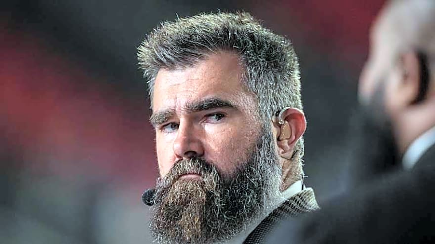 Jason Kelce shares bold take on Chargers' decision to rest Justin Herbert