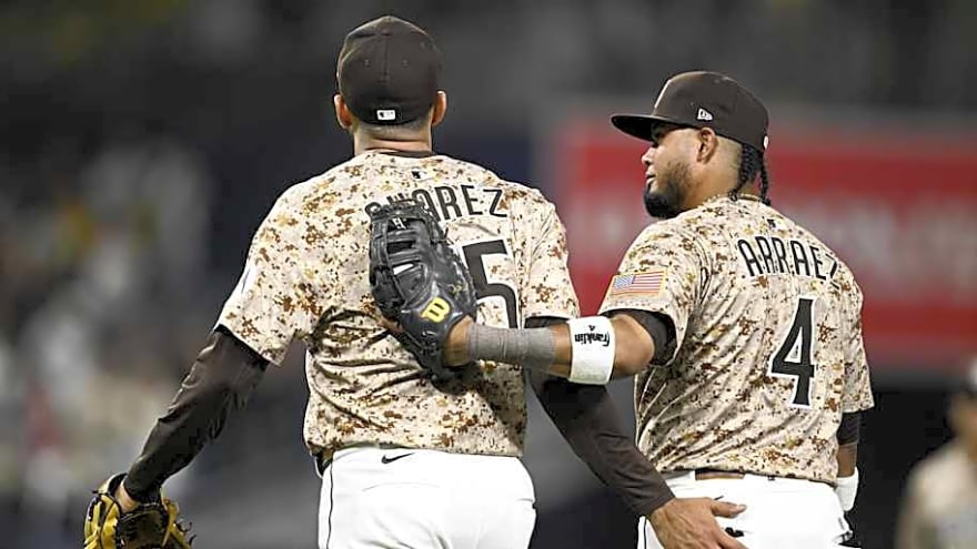 Padres All-Star Free Agent Predicted to Leave San Diego for Yankees