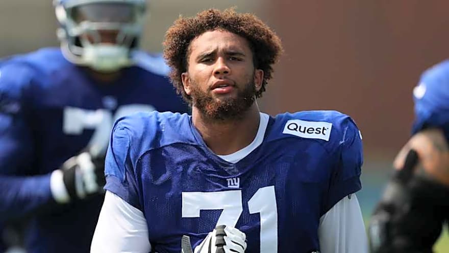 Marcus Mbow Draws Positive Reviews from Coaching Staff Following Extended Action